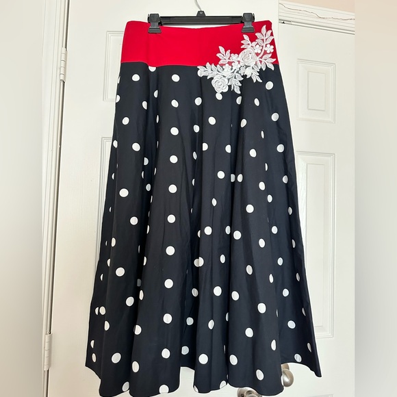 Elegant Black & White Polka Dot Circle Maxi Skirt – Vintage Style - Picture 1 of 6